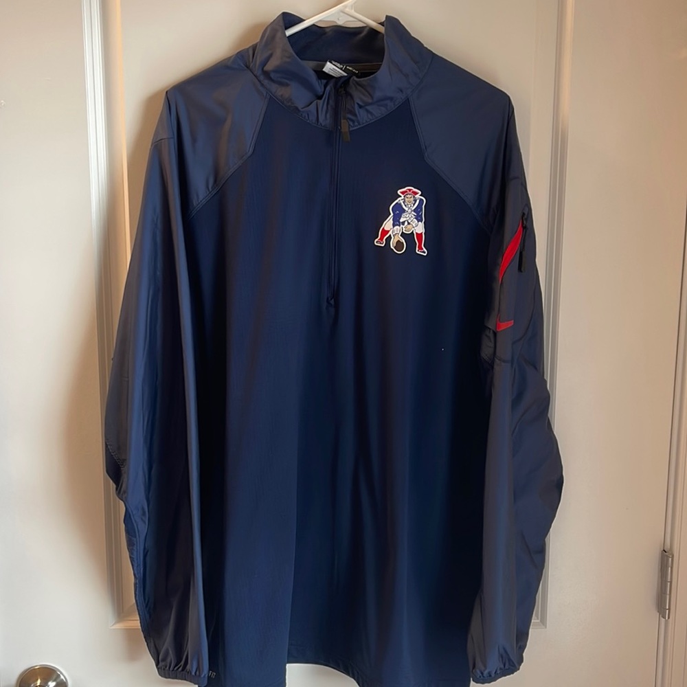 2014 Patriots “Throwback” Coach’s Jacket, Men’s XL